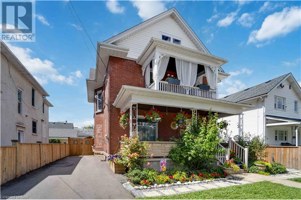 215 HELLEMS Avenue, Welland