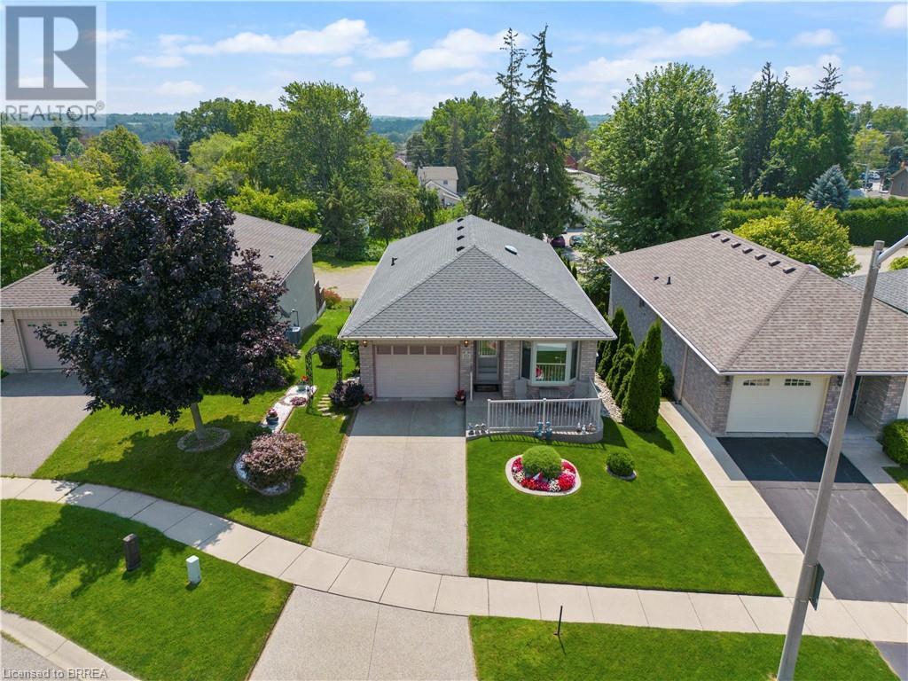 10 SUNNYSIDE Drive