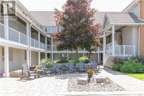 28 RAMBLINGS Way Unit# 38, Collingwood