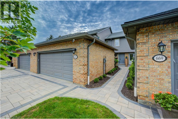 667 LANSDOWNE Avenue, Woodstock