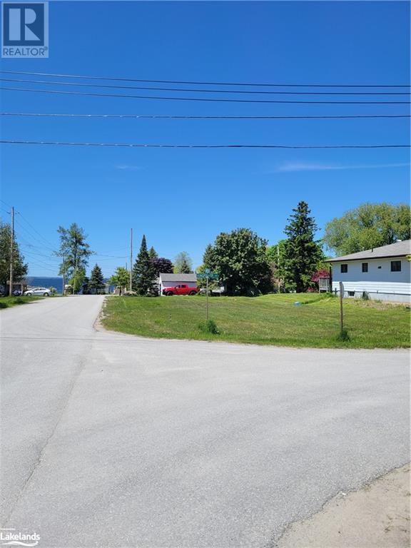 268 KINGFISHER Avenue