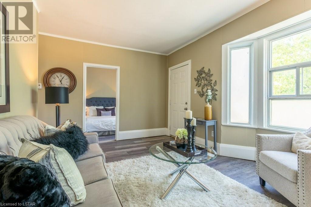Listing 40468486 - Large Photo # 8