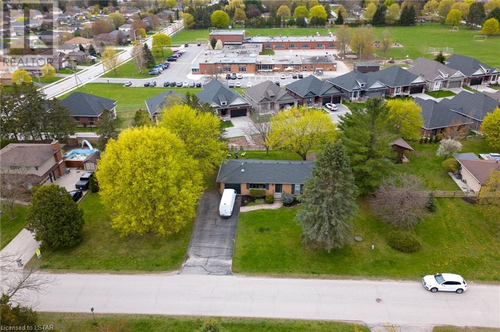 180 VALLEYVIEW Drive