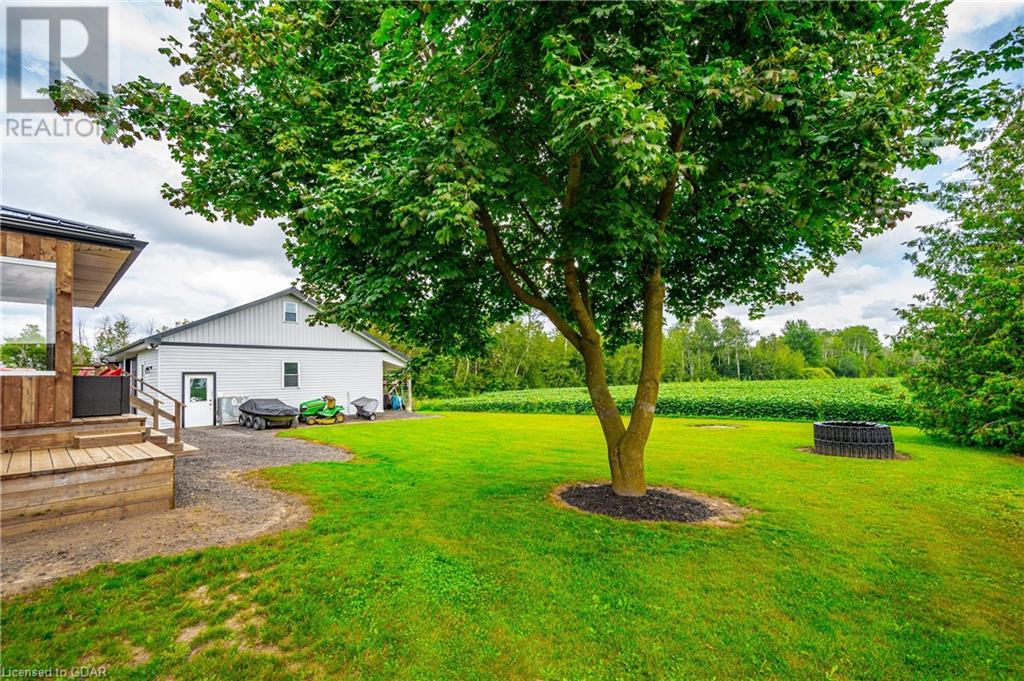 7677 SIDEROAD 15