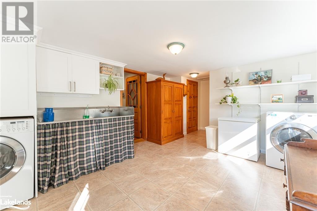 1453 EAGLE LAKE Road