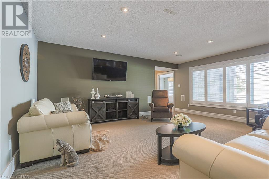 Listing 40469445 - Large Photo # 27