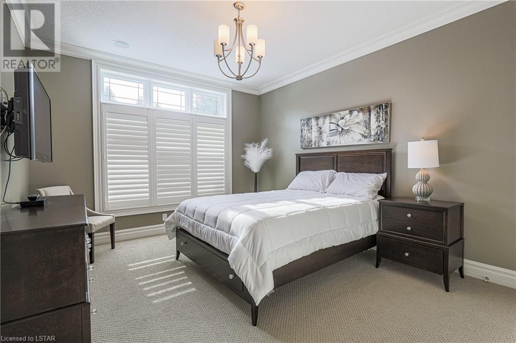 Listing 40469445 - Large Photo # 7