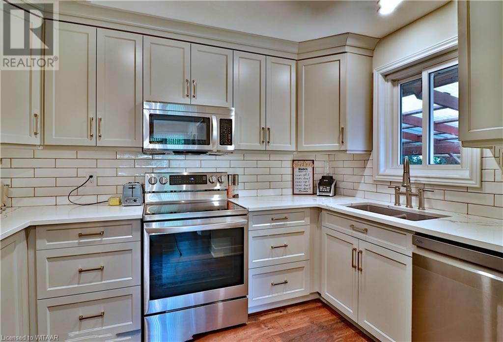 Listing 40469617 - Large Photo # 9