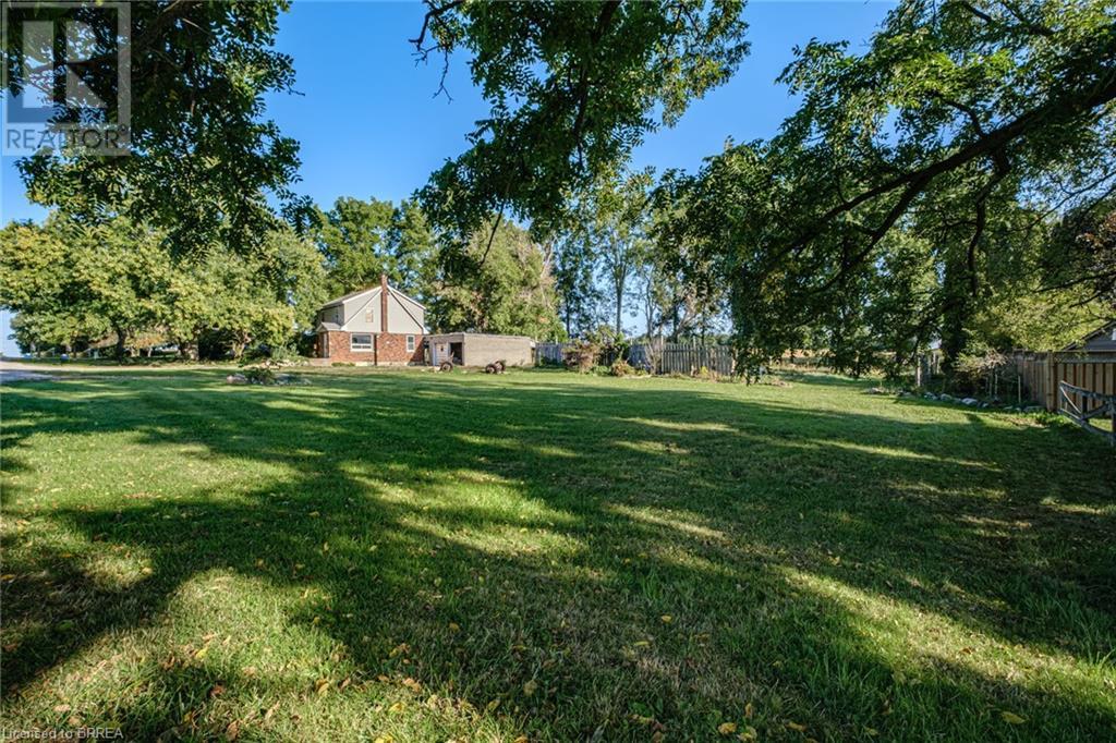 556 PARIS Road