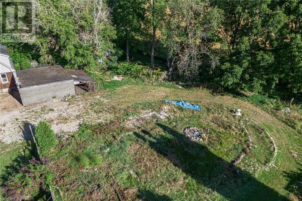 556 PARIS Road