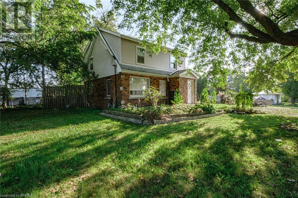 556 PARIS Road