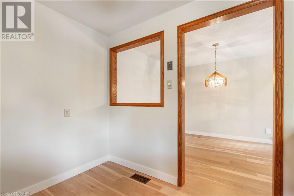 458 BEECHWOOD Place Unit# 2
