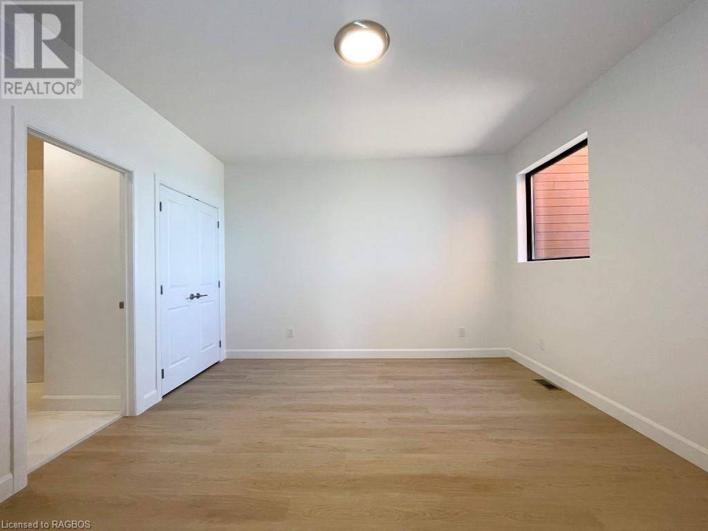 Listing 40470066 - Large Photo # 22