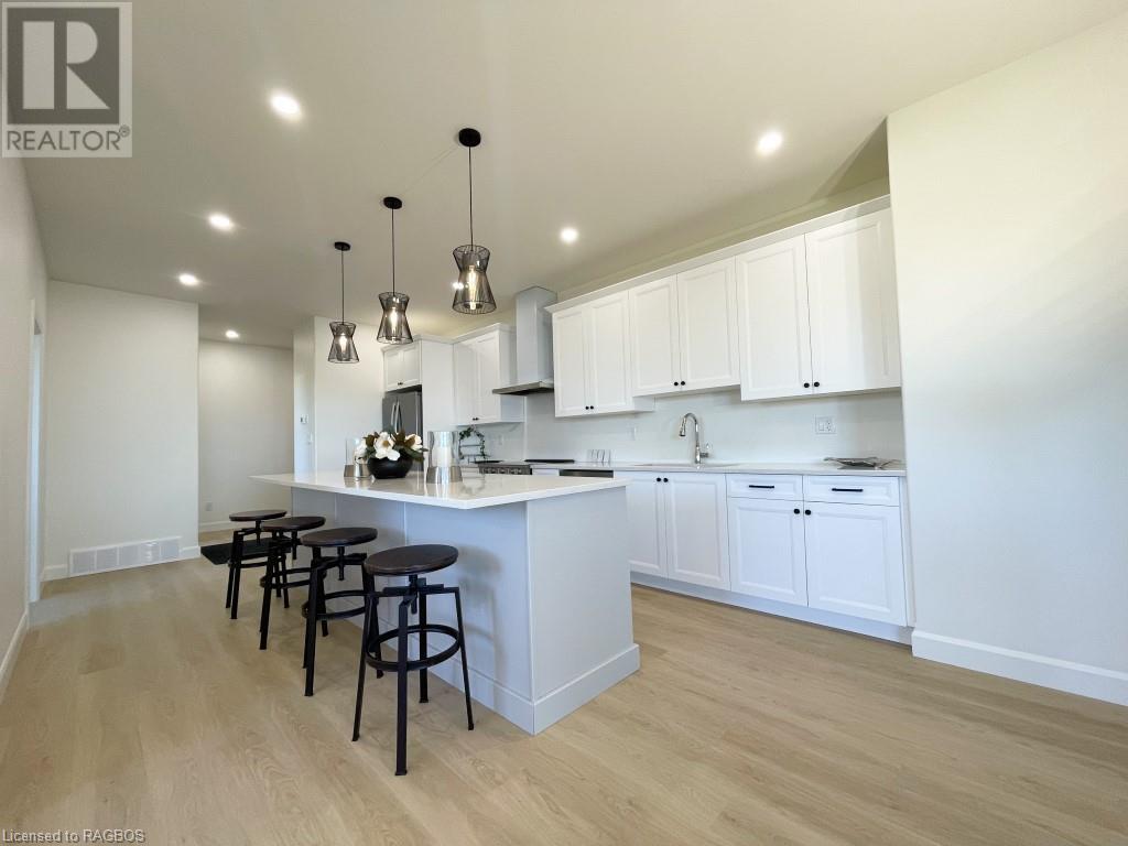 Listing 40470066 - Large Photo # 8