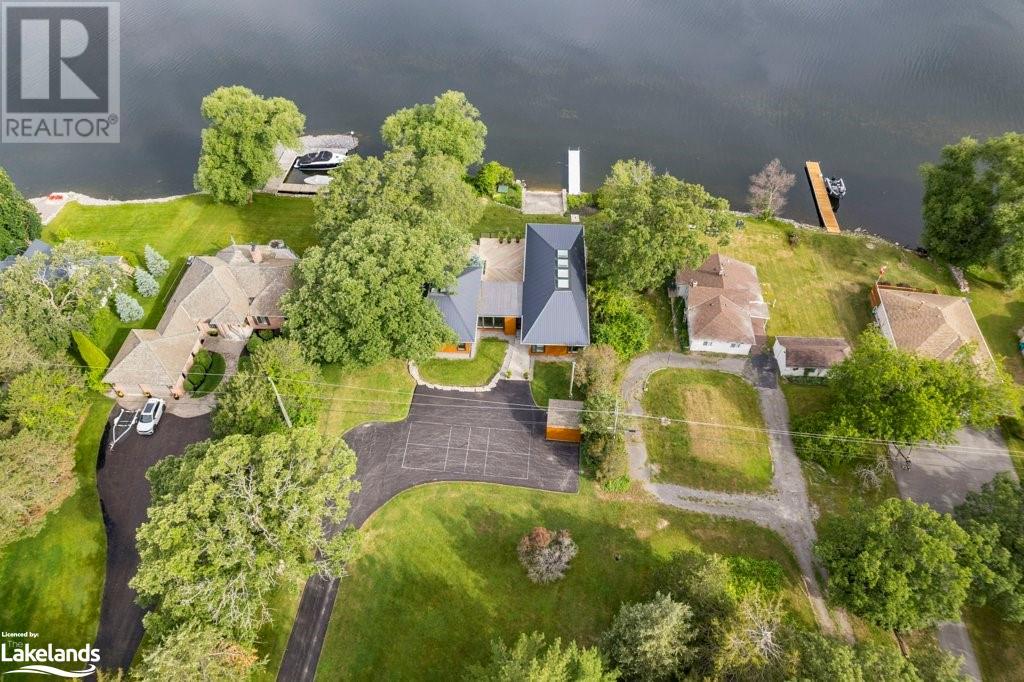 131 PEATS POINT Road