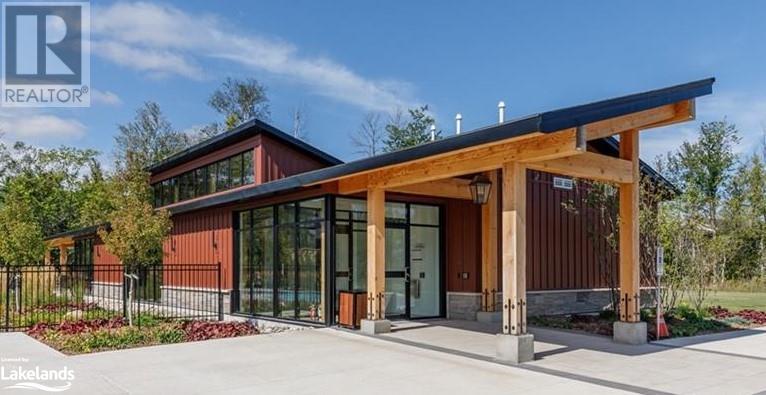120 BLACK WILLOW Crescent