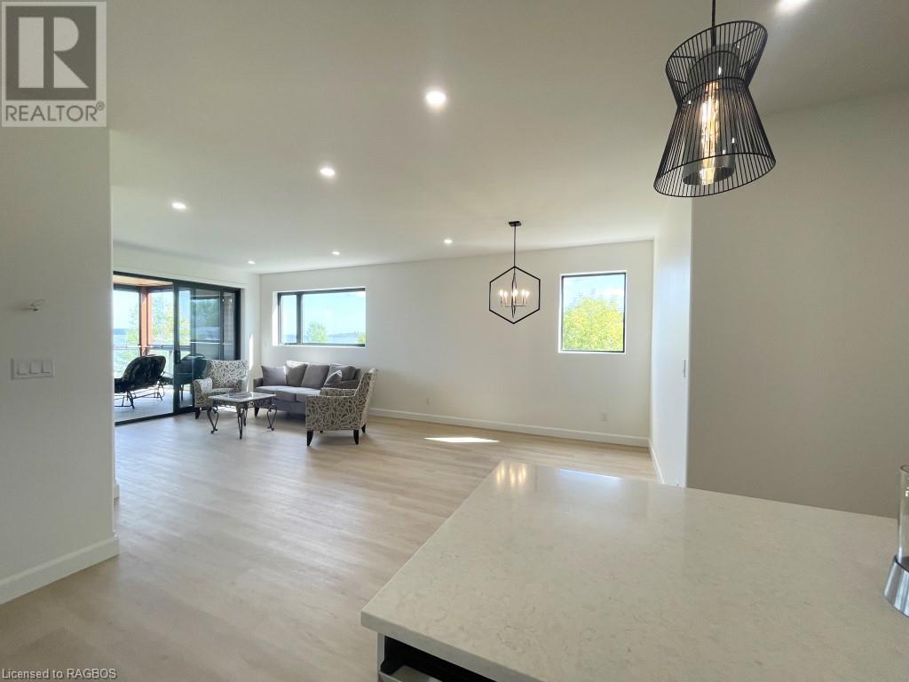 Listing 40470348 - Large Photo # 17
