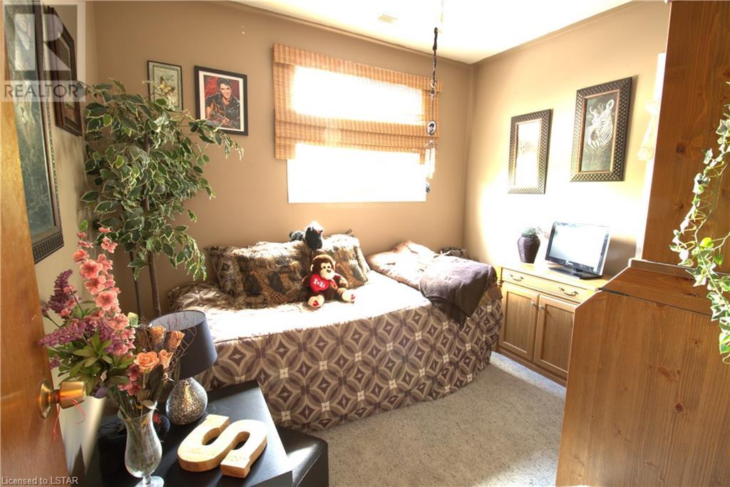 Listing 40470707 - Large Photo # 8