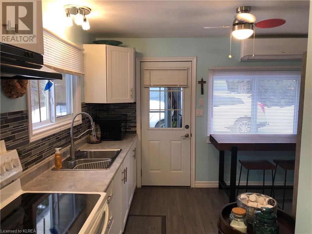 Listing 40470713 - Large Photo # 23