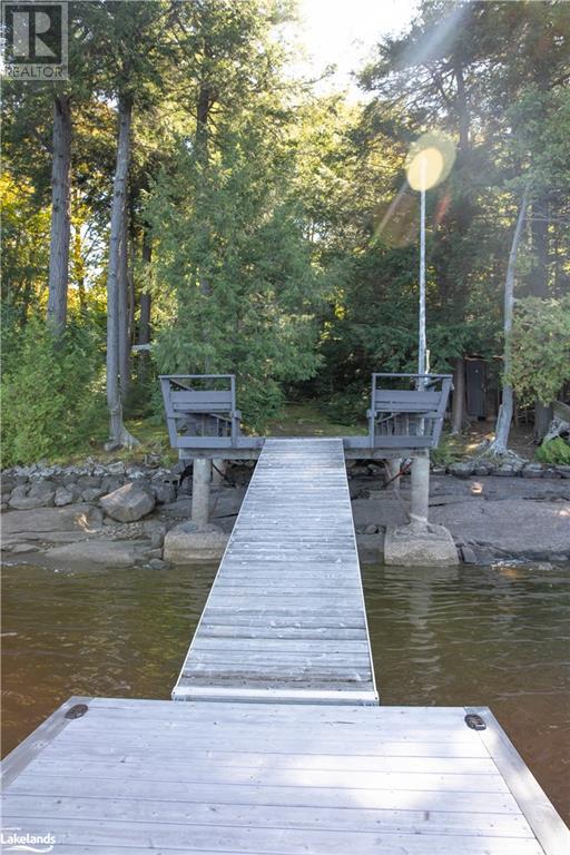 5296 KENNISIS LAKE Road
