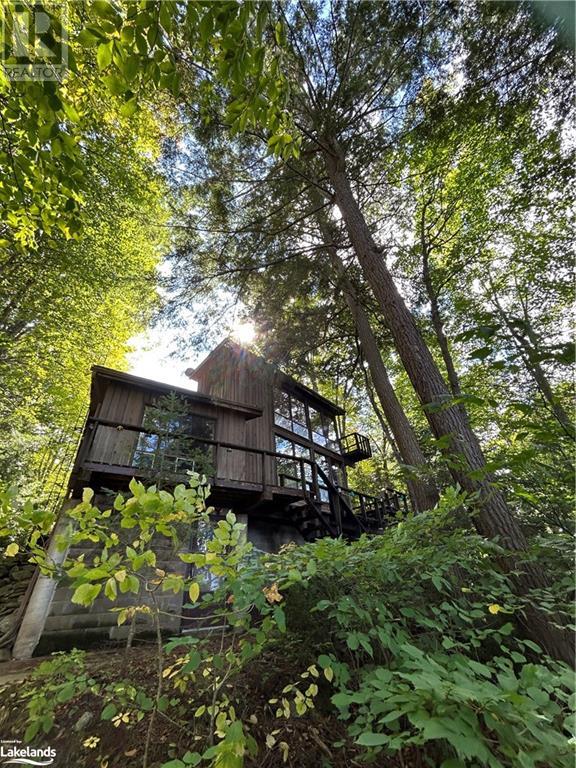 5296 KENNISIS LAKE Road