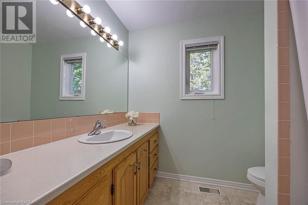 Listing 40470954 - Large Photo # 29