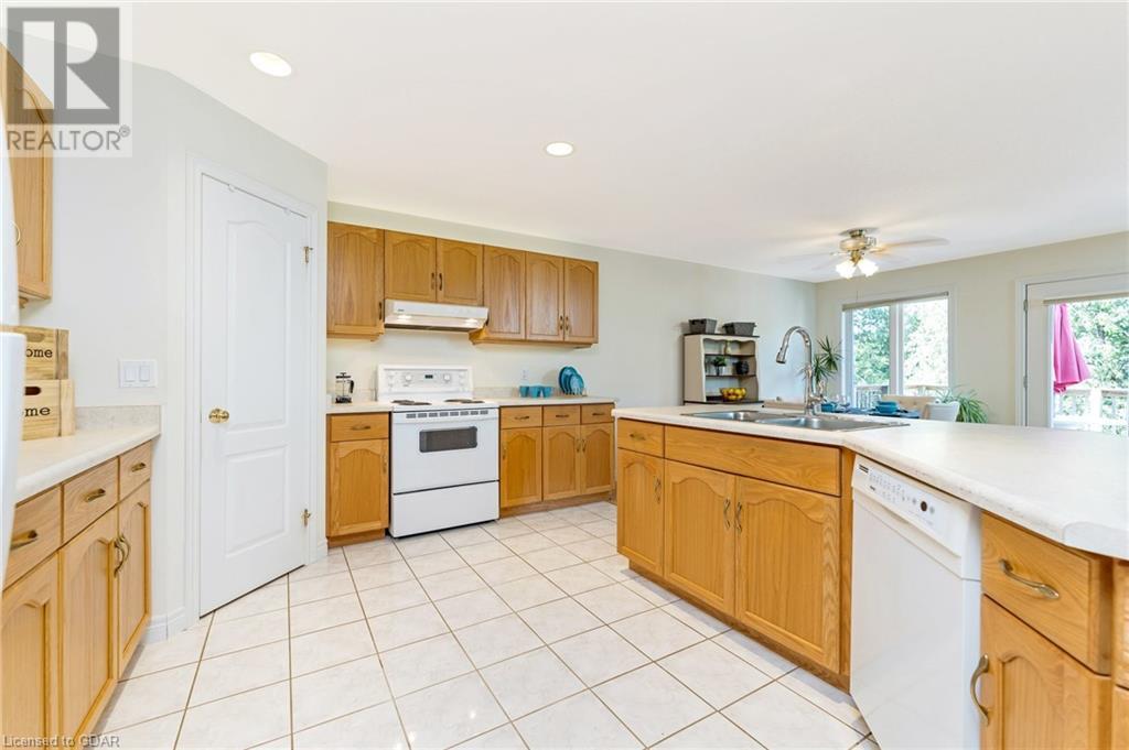 Listing 40471242 - Large Photo # 19