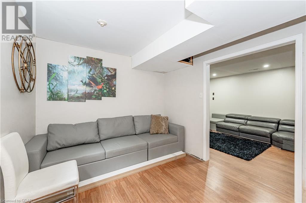 Listing 40471277 - Large Photo # 39