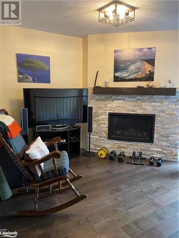 146 SETTLERS Way Unit# 13