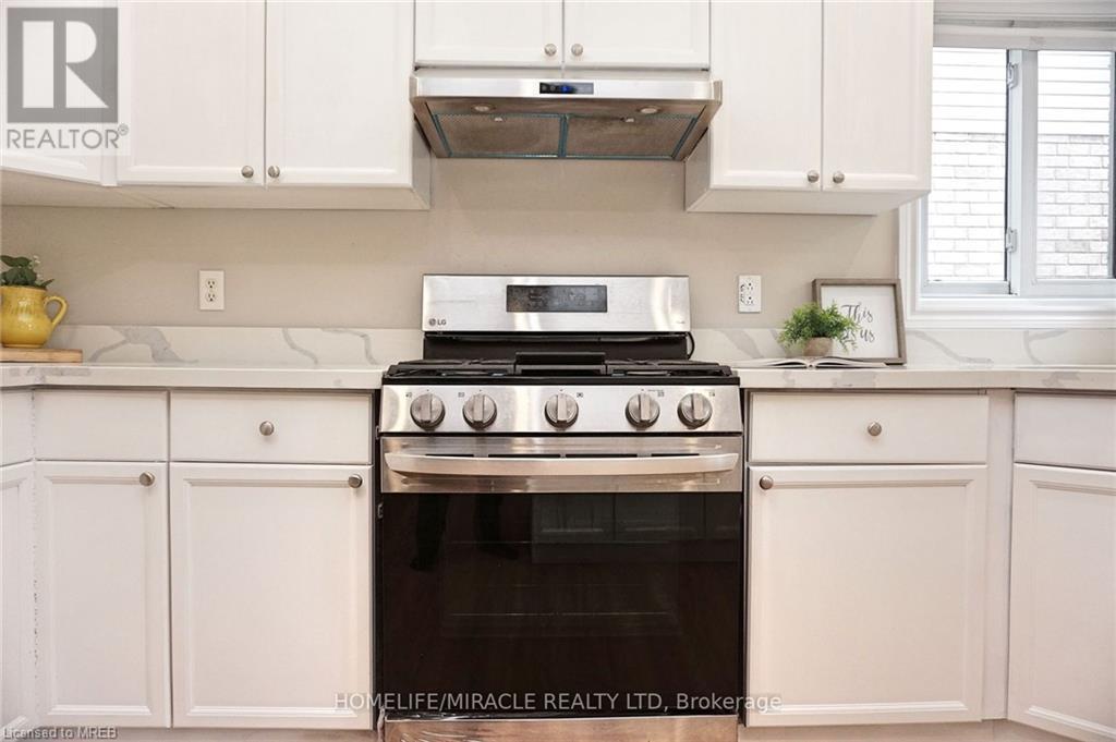 Listing 40471338 - Large Photo # 12