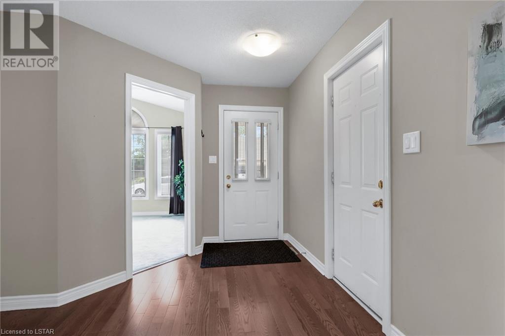Listing 40471571 - Large Photo # 2