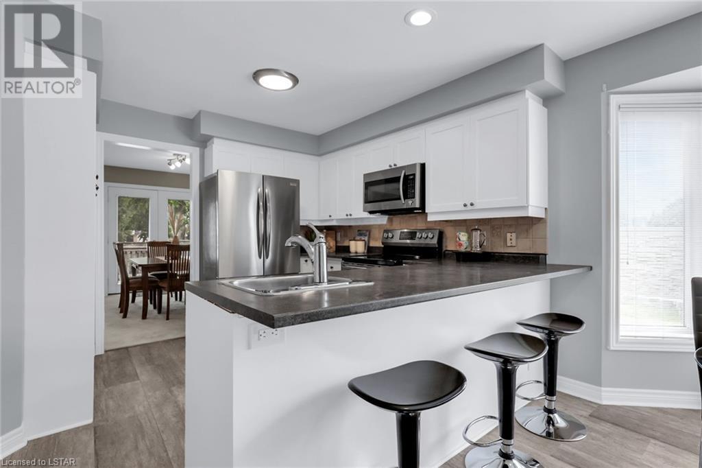 Listing 40471571 - Large Photo # 6