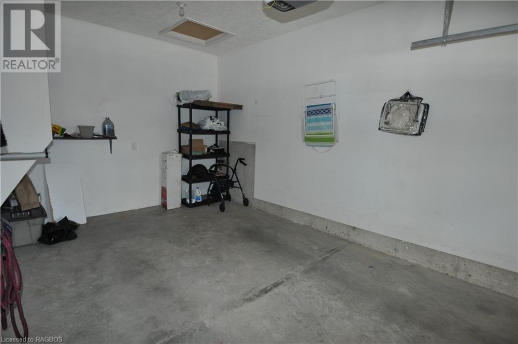 939 5TH AVENUE A E