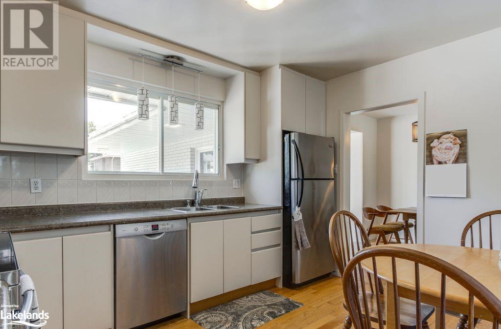 555 MANLY Street