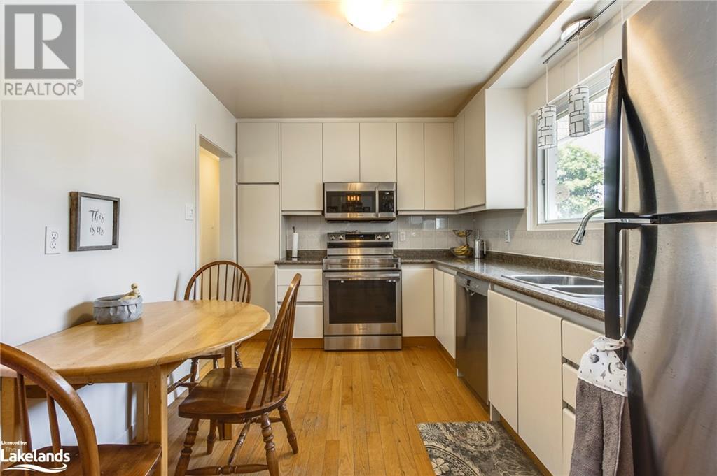 555 MANLY Street