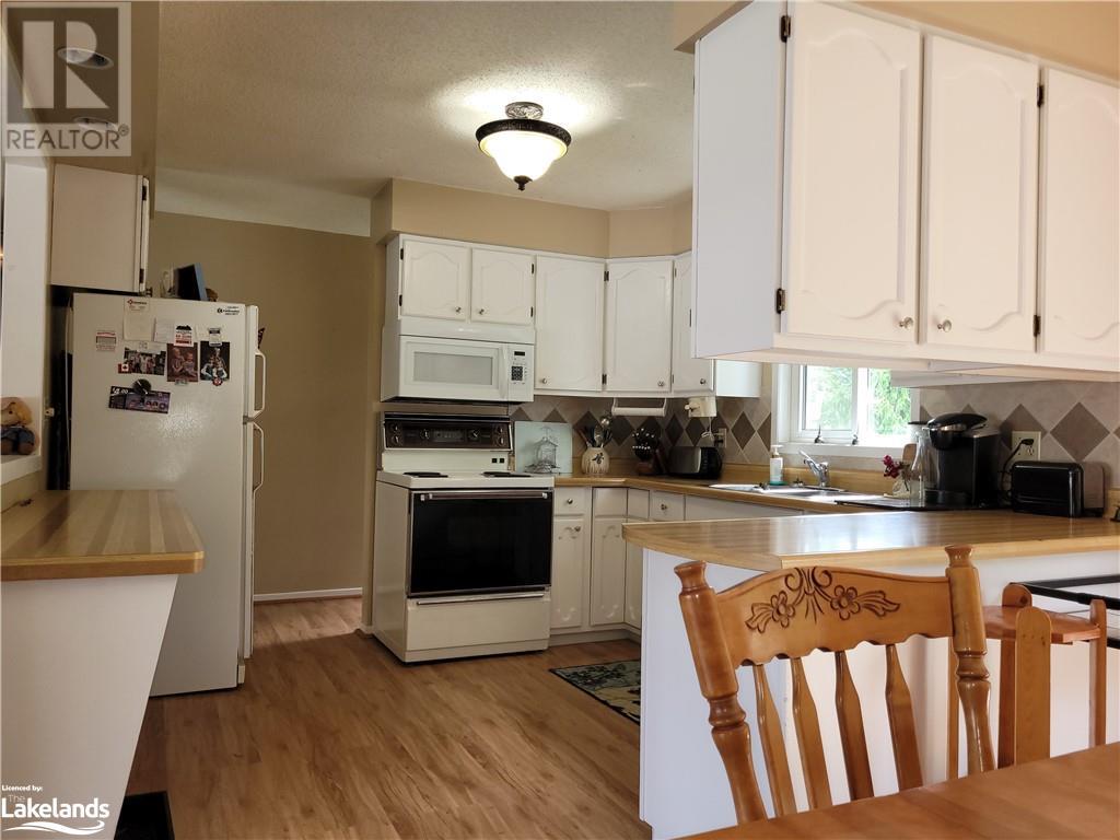 33 CENTENNIAL HEIGHTS Court