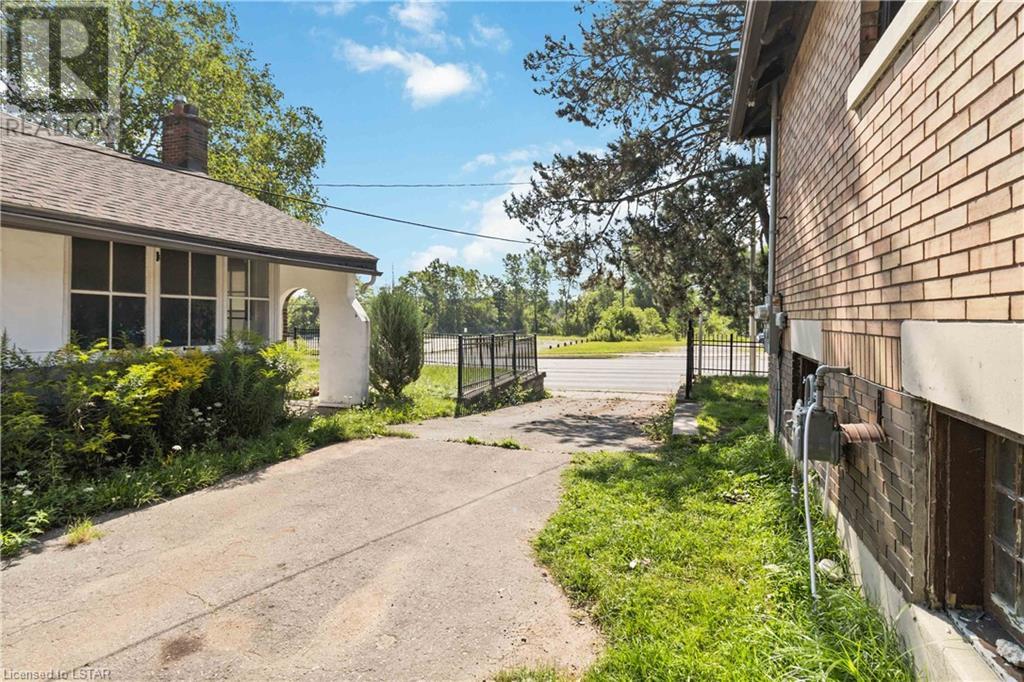 Listing 40471796 - Large Photo # 10