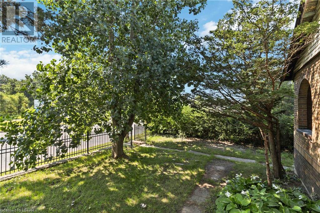 Listing 40471796 - Large Photo # 4