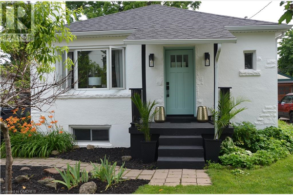 468 CROSBY Avenue, Burlington