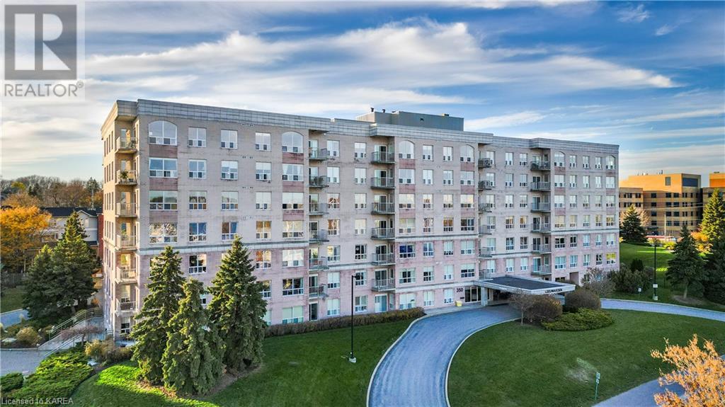 350 WELLINGTON Street Unit# 701