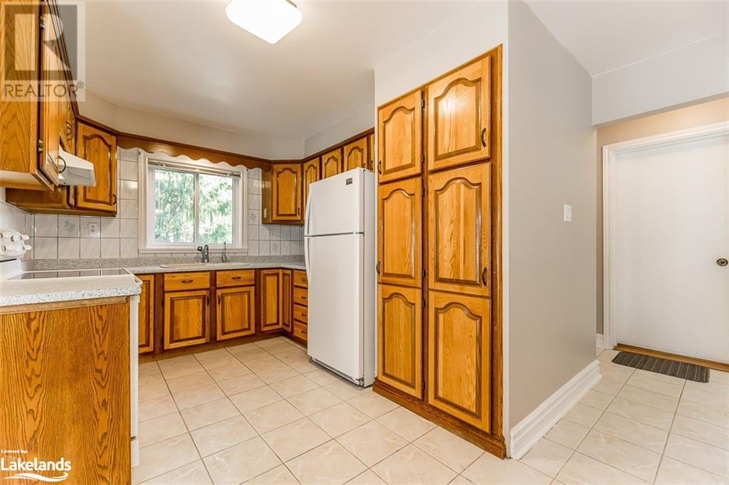 Listing 40472122 - Large Photo # 10