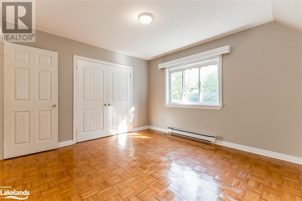 Listing 40472122 - Large Photo # 17