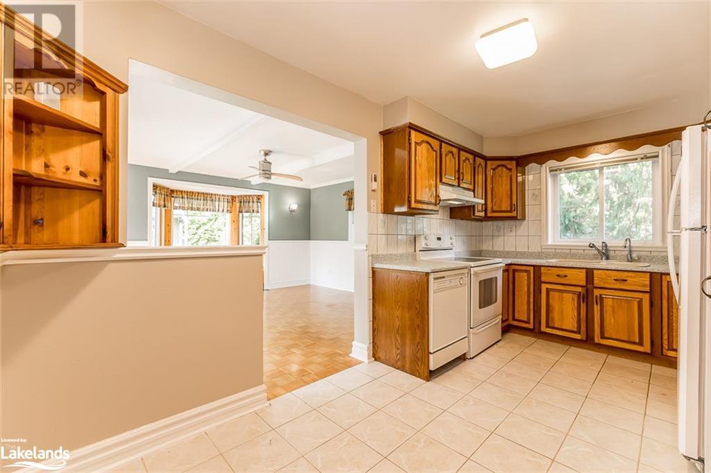 Listing 40472122 - Large Photo # 8