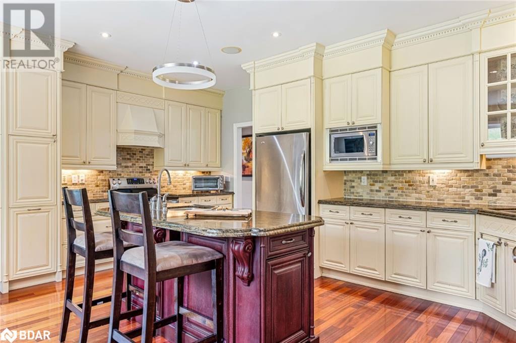Listing 40472192 - Large Photo # 3
