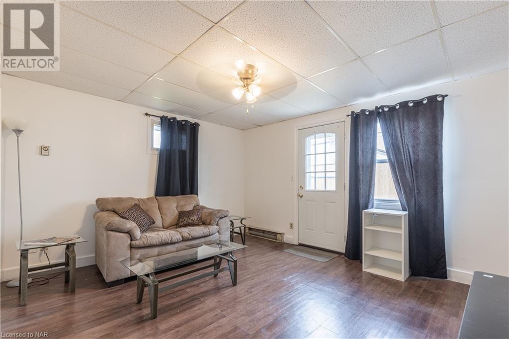 Listing 40472236 - Large Photo # 4