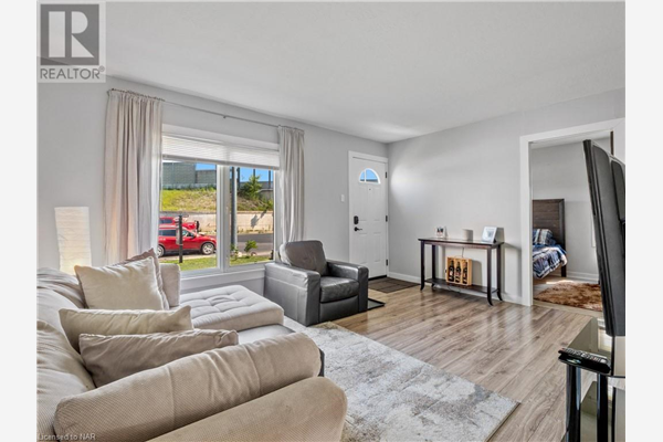 390 WELLAND Avenue, St. Catharines