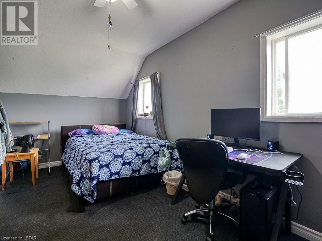 Listing 40472355 - Large Photo # 26