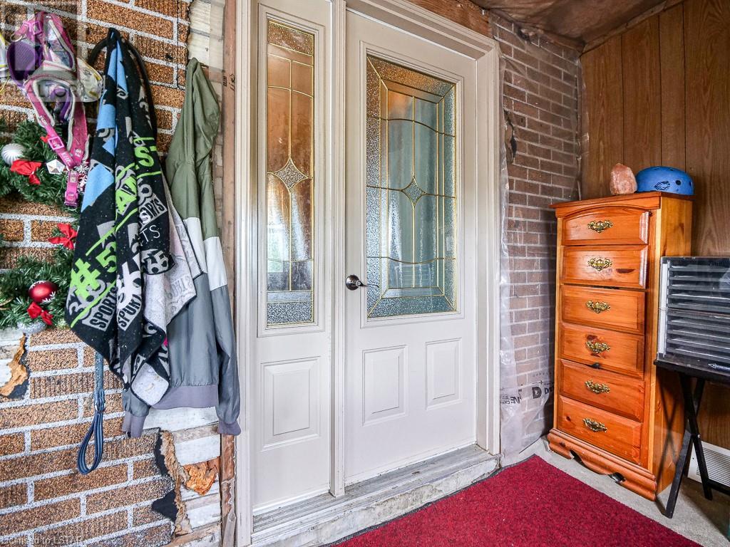 Listing 40472355 - Large Photo # 37
