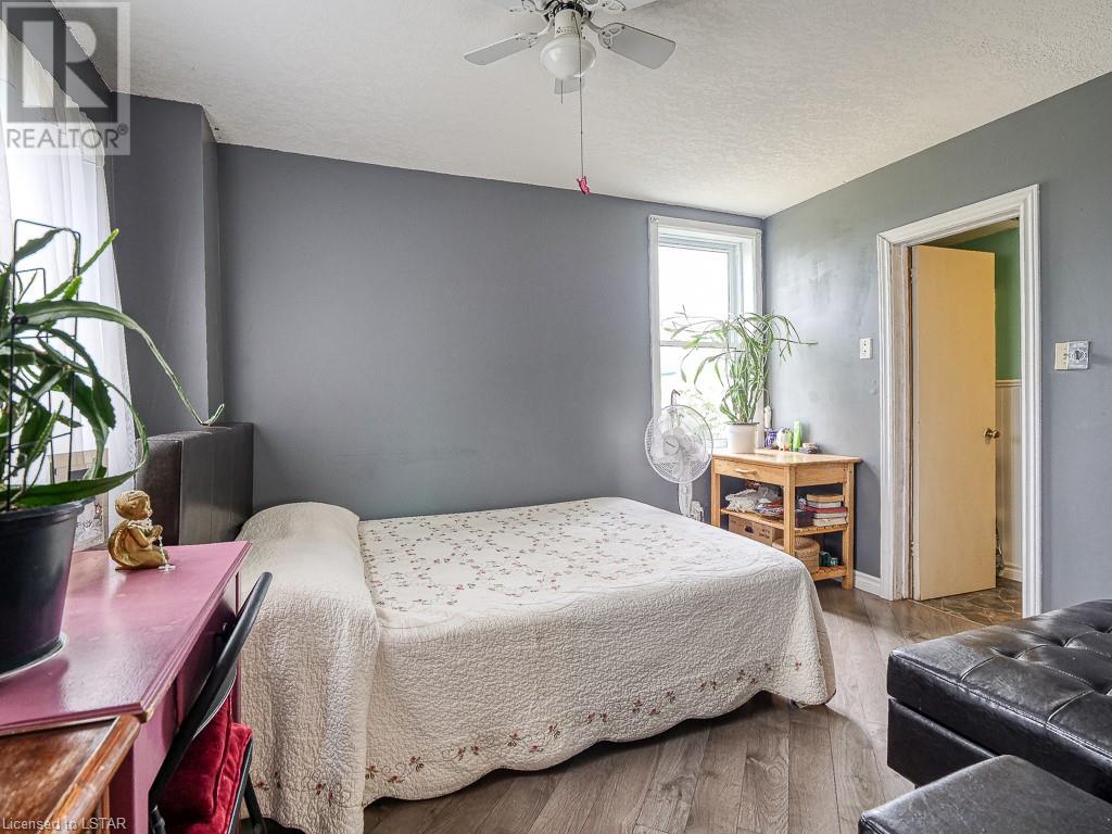 Listing 40472355 - Large Photo # 12