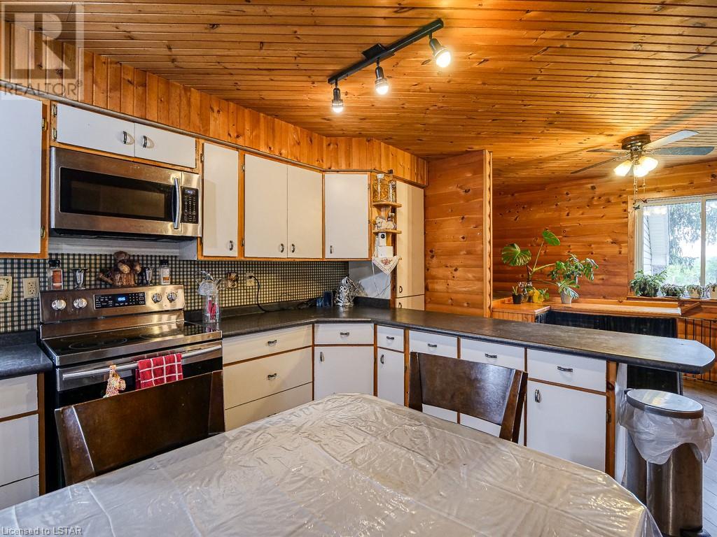 Listing 40472355 - Large Photo # 19